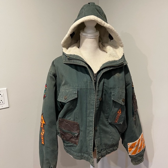 ✨HP✨🤘Vintage 80’s bomber coat - Picture 1 of 5